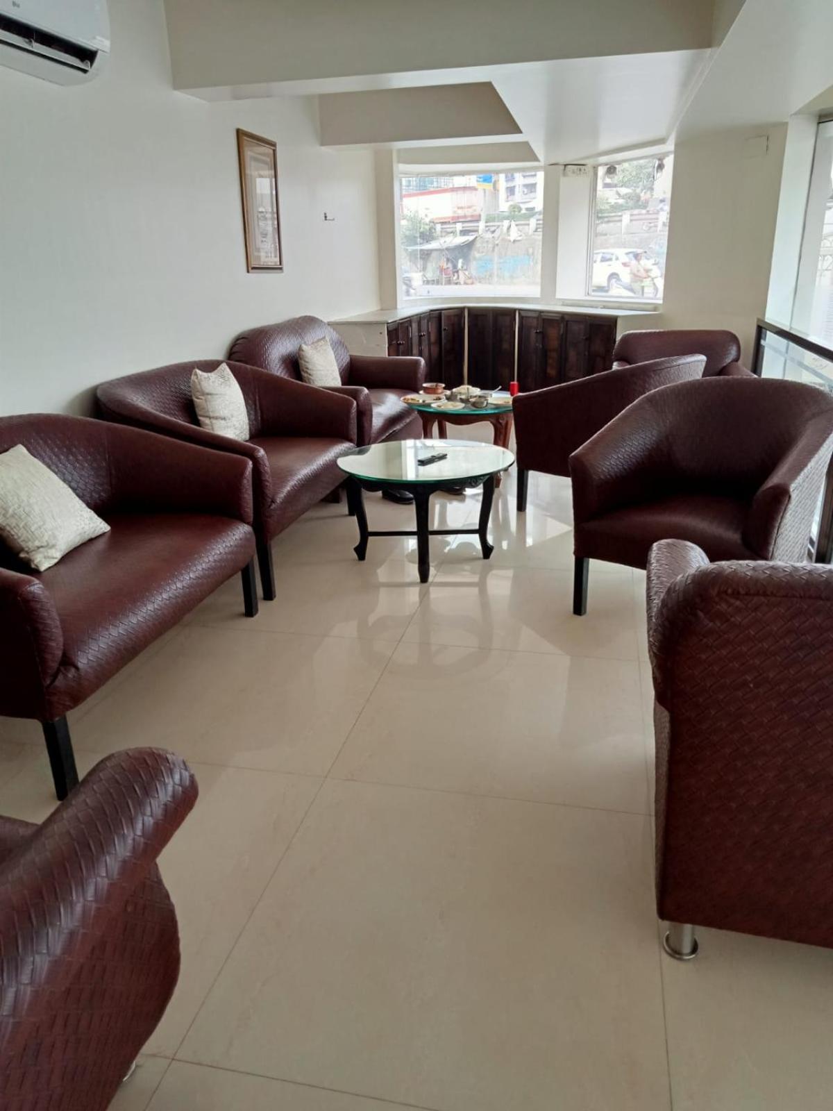 Hotel Jk Regency, Mumbai International Dış mekan fotoğraf